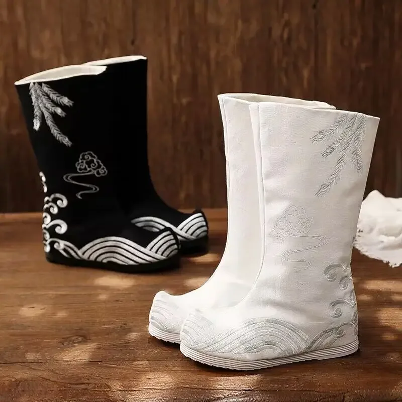 Chinese Hanfu Embroidered Boot - Men Shoes White Colour ulasan dan harga